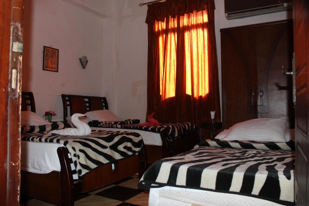 Family Palace Hostel Kairo Exterior foto